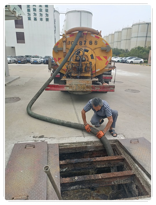 宕昌隔油池清掏